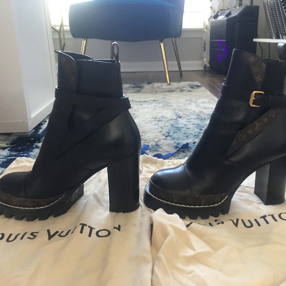 COPY - LV ladies boots